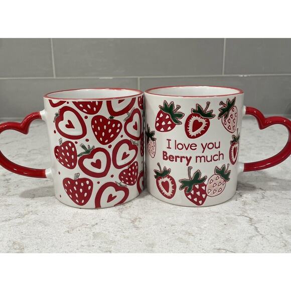 STRAWBERRY HEARTS 18oz Mug Heart Handle Spectrum Strawberries Valentines Cup NEW - Picture 7 of 7